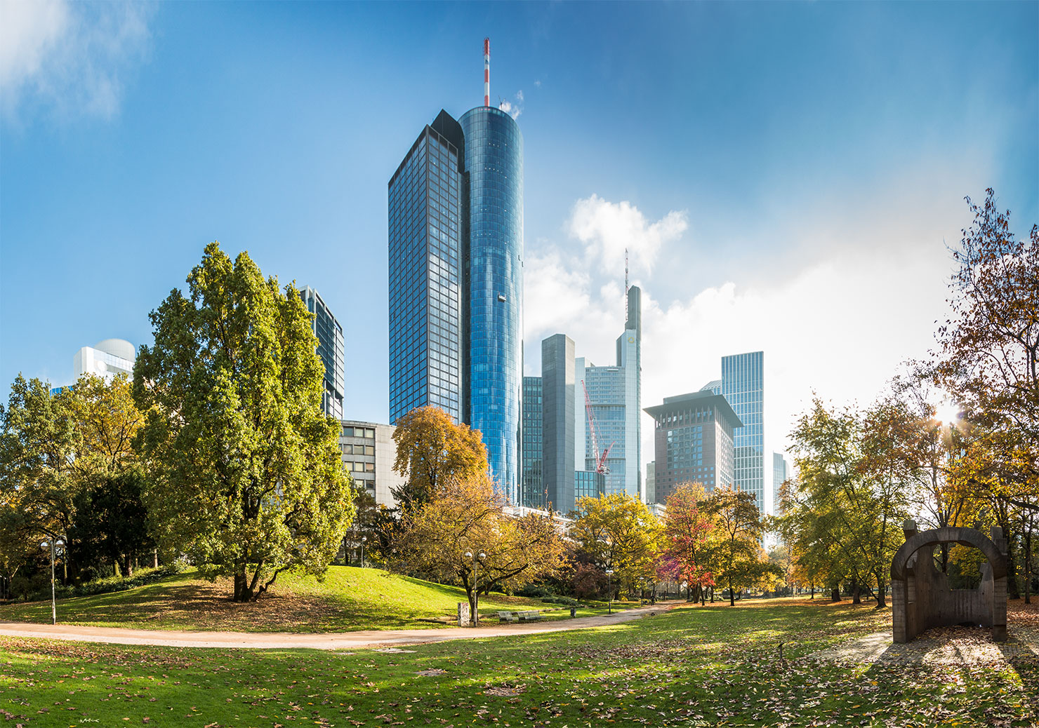 Frankfurt Skyline Blick aus Park